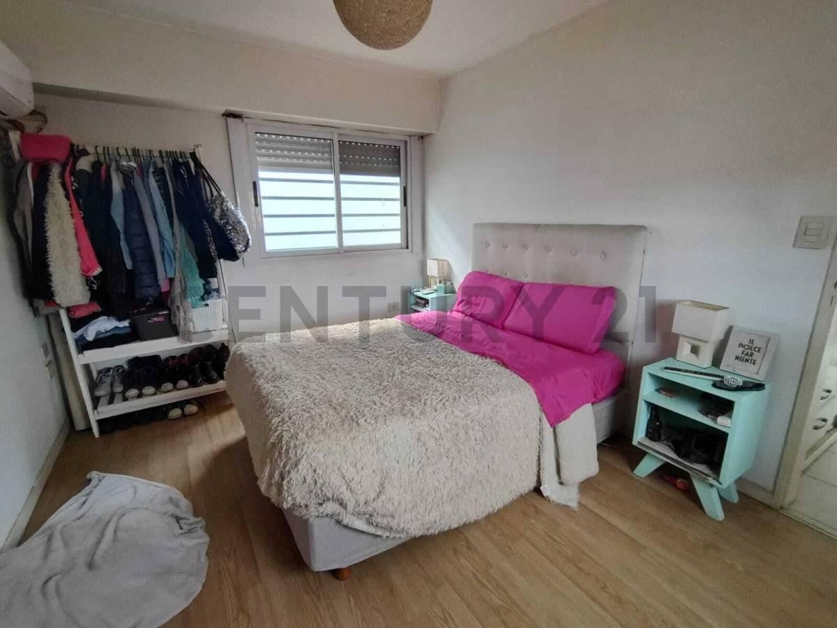 Foto de PH VENTA LOS HORNOS, imagen 5