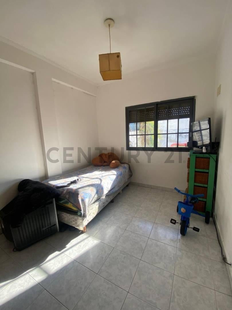 Foto de Departamento venta la plata 1 dormitorio 65 e Diagonal 79 y 119, imagen 2