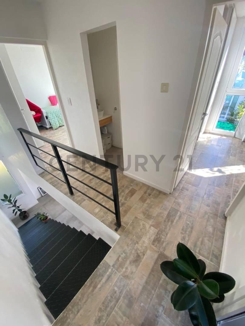 Foto de Dúplex en venta en City Bell 485 e 31 y 31bis con cochera y patio., imagen 5
