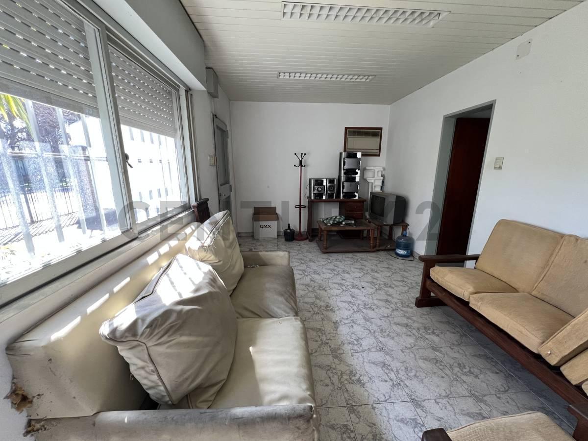 Foto de VENTA GALPÓN INDUSTRIAL CON VIVIENDA – LA PLATA / LOS HORNOS, imagen 3