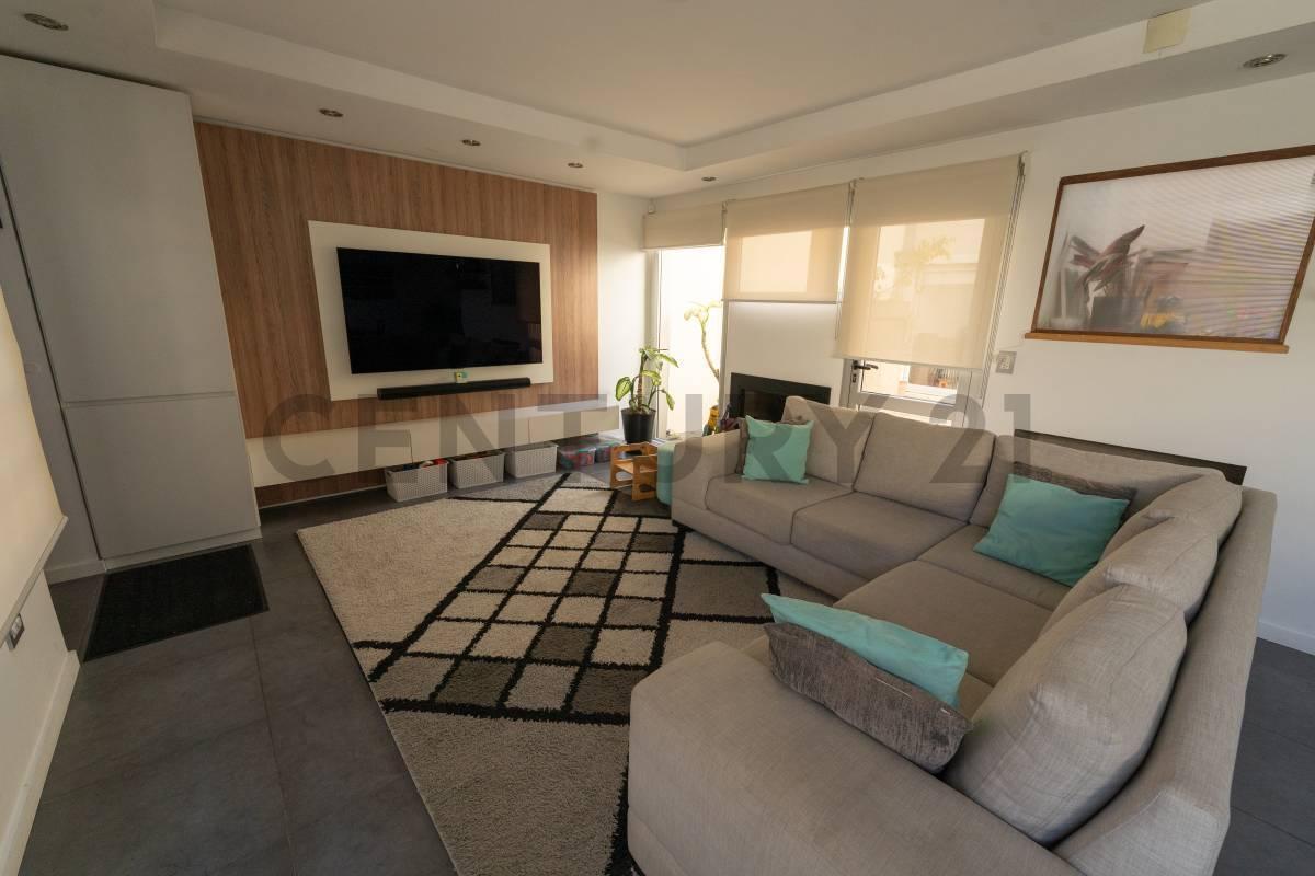 Foto de casa en venta de 3 dormitorios Tolosa apta banco nacion, imagen 2