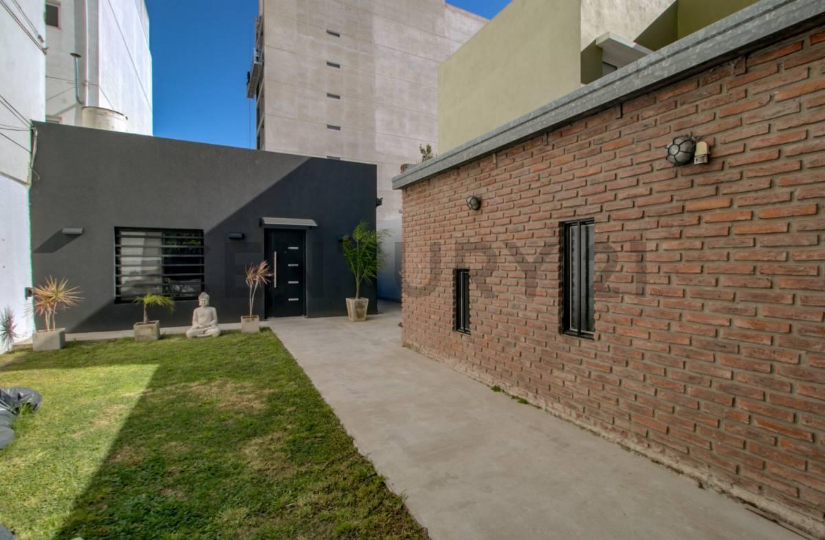Foto de Casa apta banco en venta La Plata, imagen 5