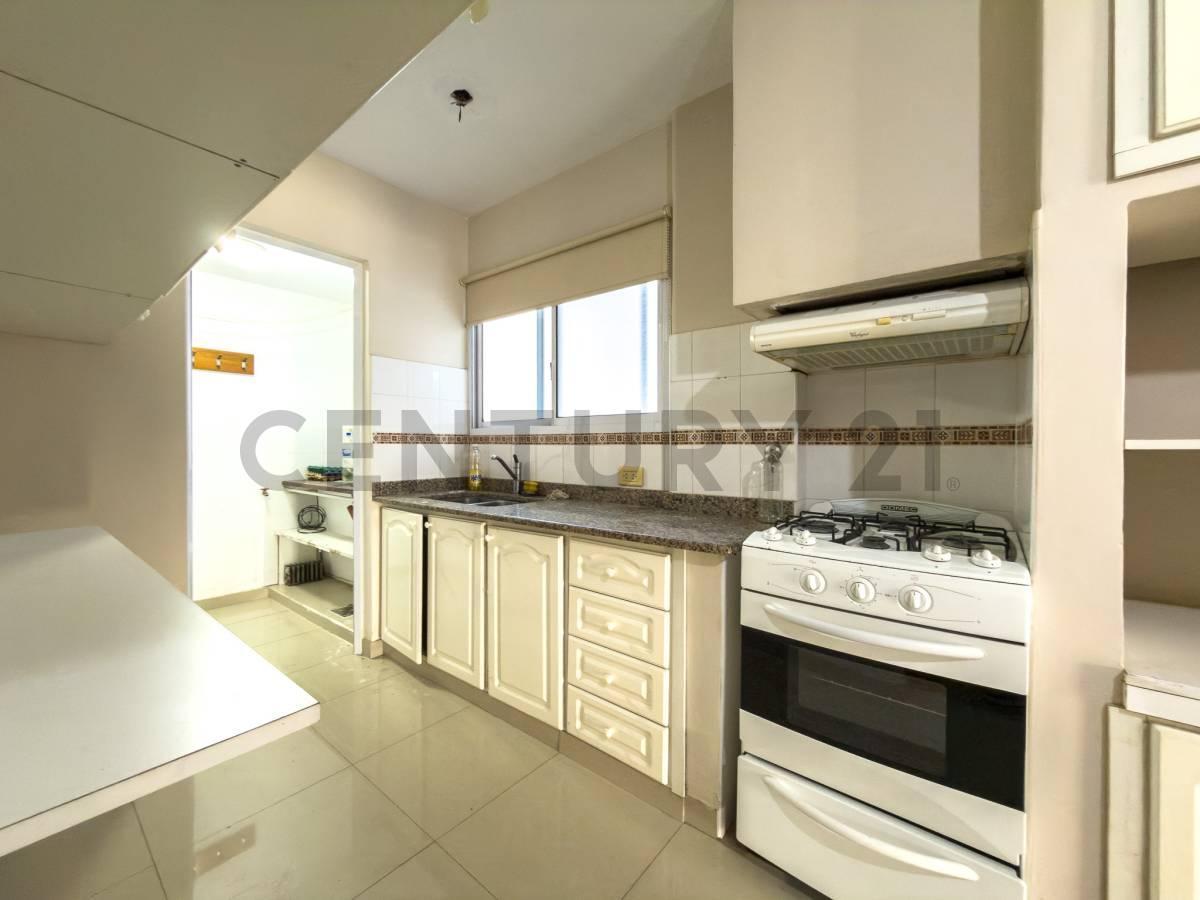 Foto de Venta departamento tres dormitorios, La Plata, imagen 2