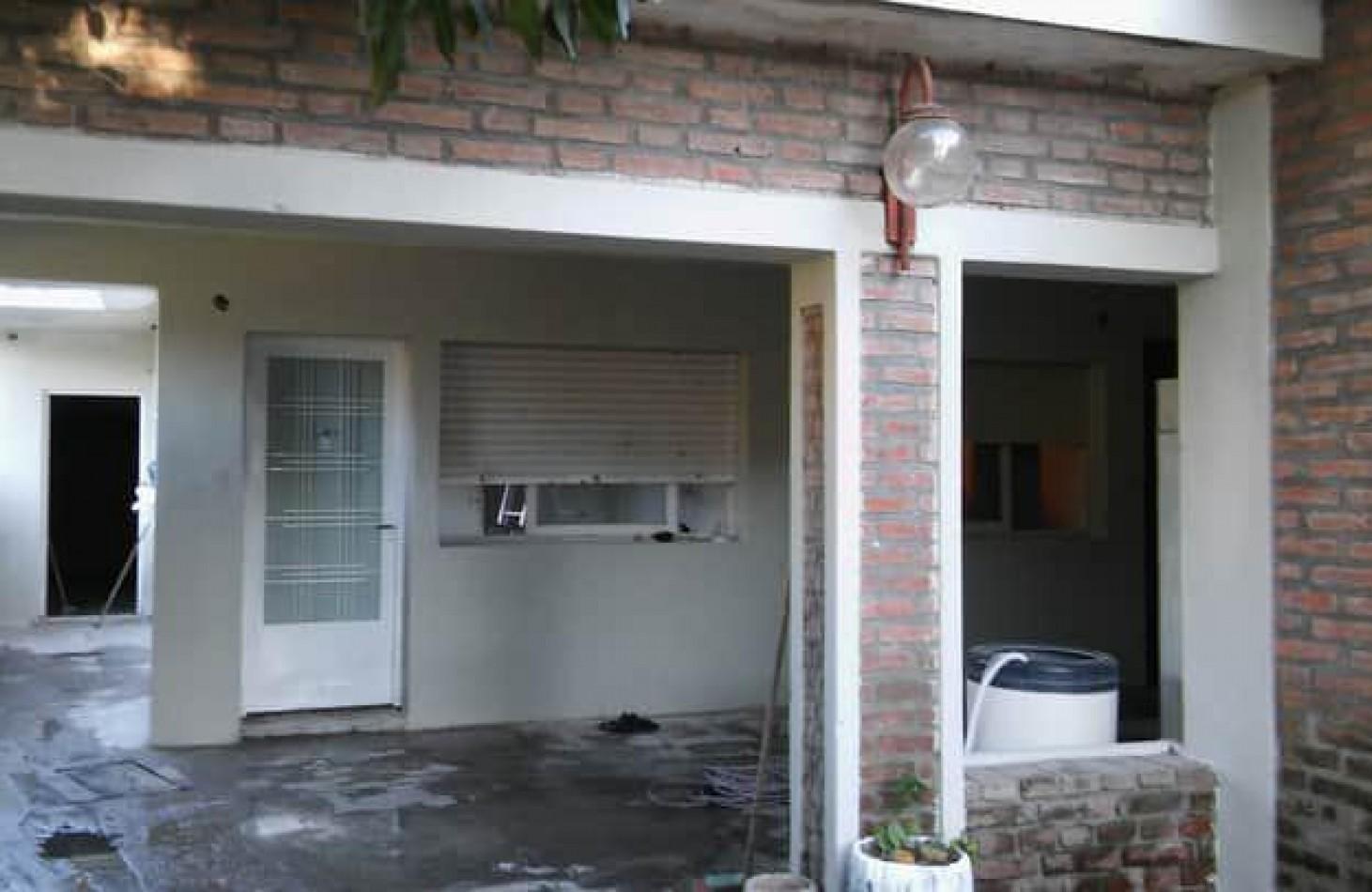 Foto de OPORTUNIDAD DE INVERSION- CASA + DEPARTAMENTO EN SAN JAVIER, STA FE, imagen 4