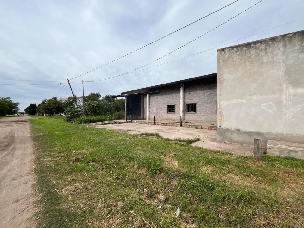 SE ALQUILA GALPON 1