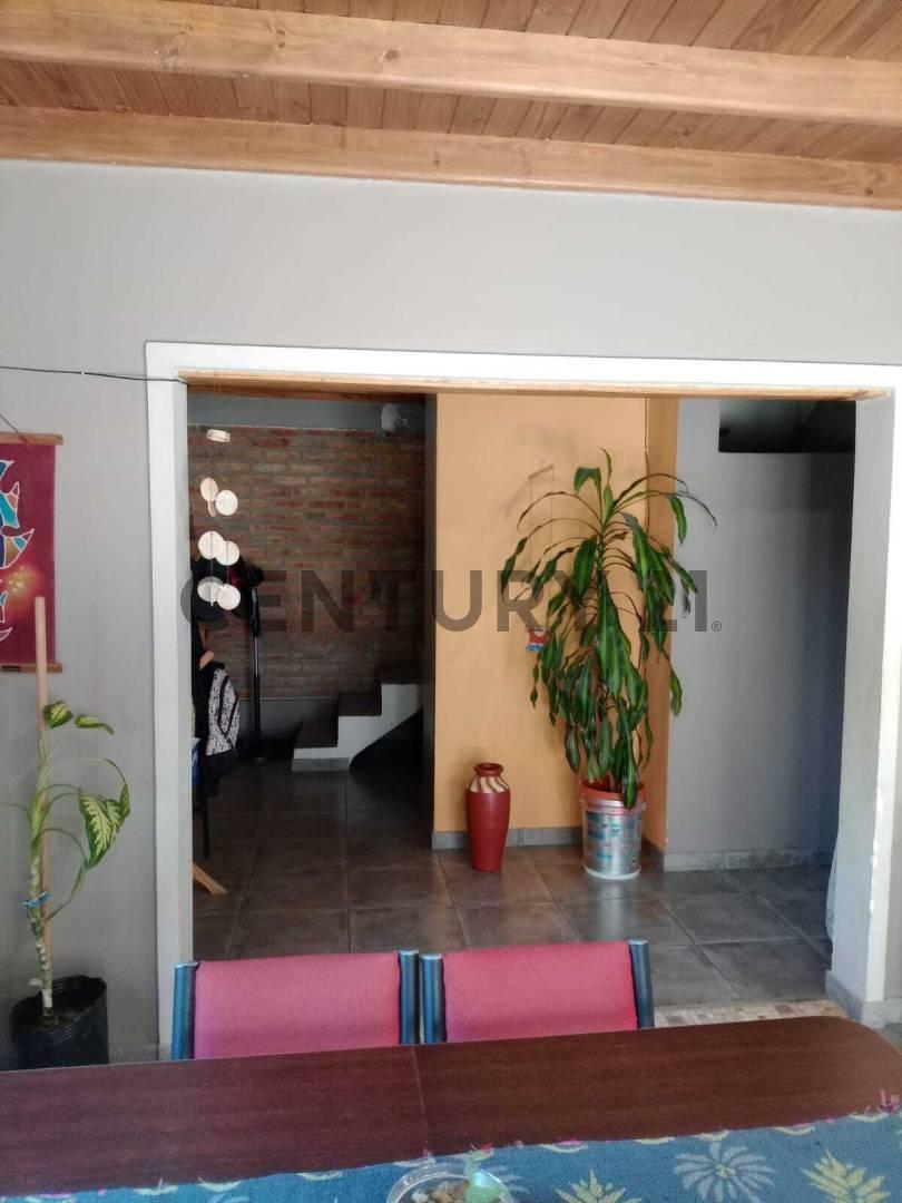 Venta - Casa 3 Dorm. - Plottier 1