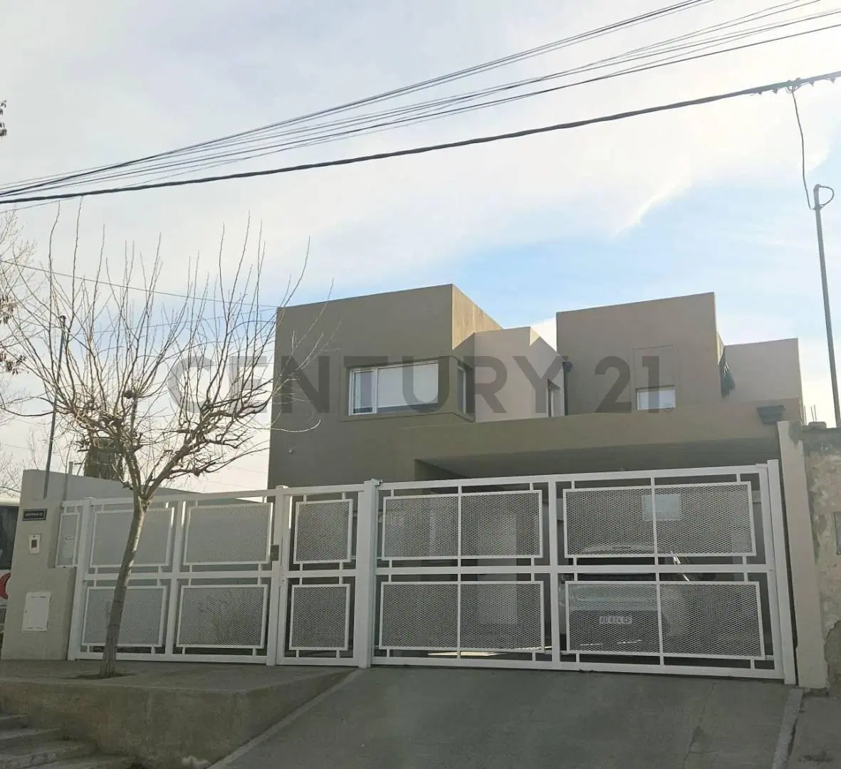 VENTA CASA 3 DORMITORIOS – PATIO – PILETA - BARRIO RINCON DE EMILIO – NEUQUEN – APTA CREDITO 3