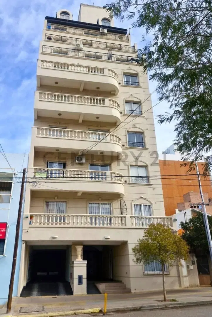 VENTA DEPARTAMENTO 2 DORMITORIOS CON COCHERA - BALCON - NEUQUEN Capital - Area Centro 4