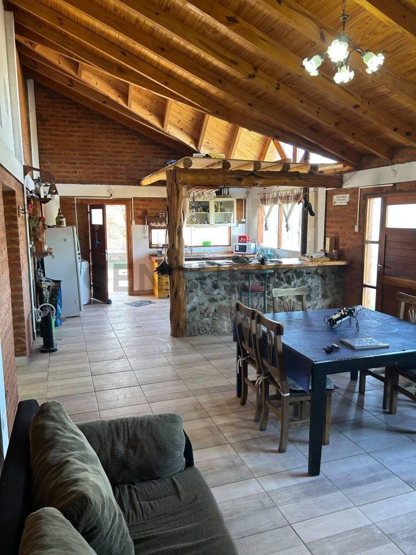 Foto de VENTA CASA 2 DORMITORIOS COSTA DE RIO – ARROYITO - NEUQUEN, imagen 1