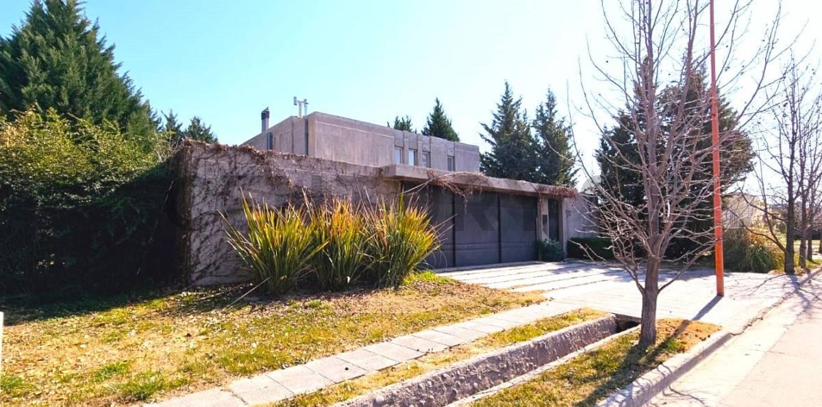 Foto de VENTA CASA CIPOLLETTI MANZANAR MILLENIUM, imagen 1