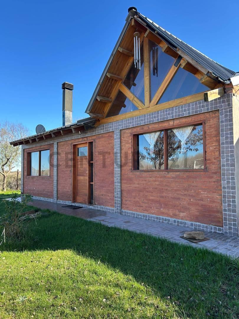 Foto de VENTA CASA 2 DORMITORIOS COSTA DE RIO – ARROYITO - NEUQUEN, imagen 2