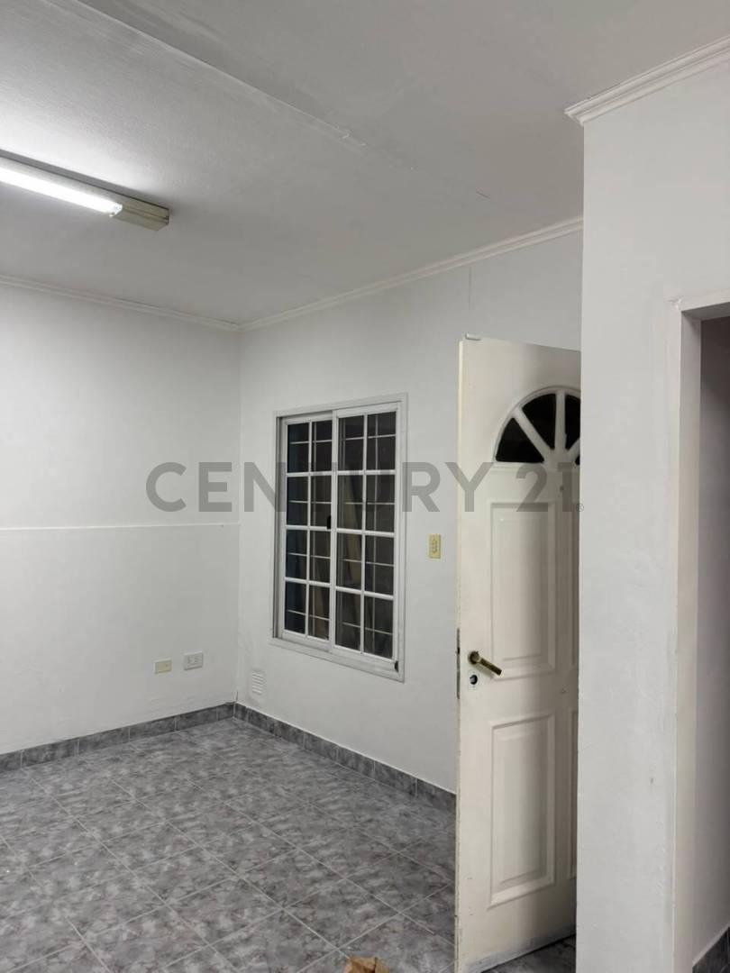 Foto de Venta de departamento de 1 dormitorio y dependencias, imagen 3