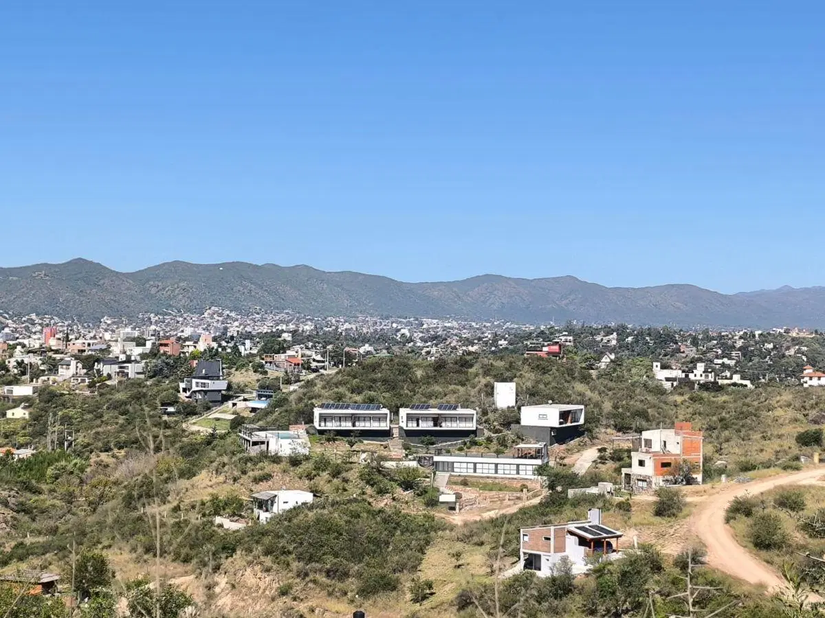 Lote 1018 mts2 en Villa Carlos Paz- a mts Ruta 38 - B° Vistas del Lago 5