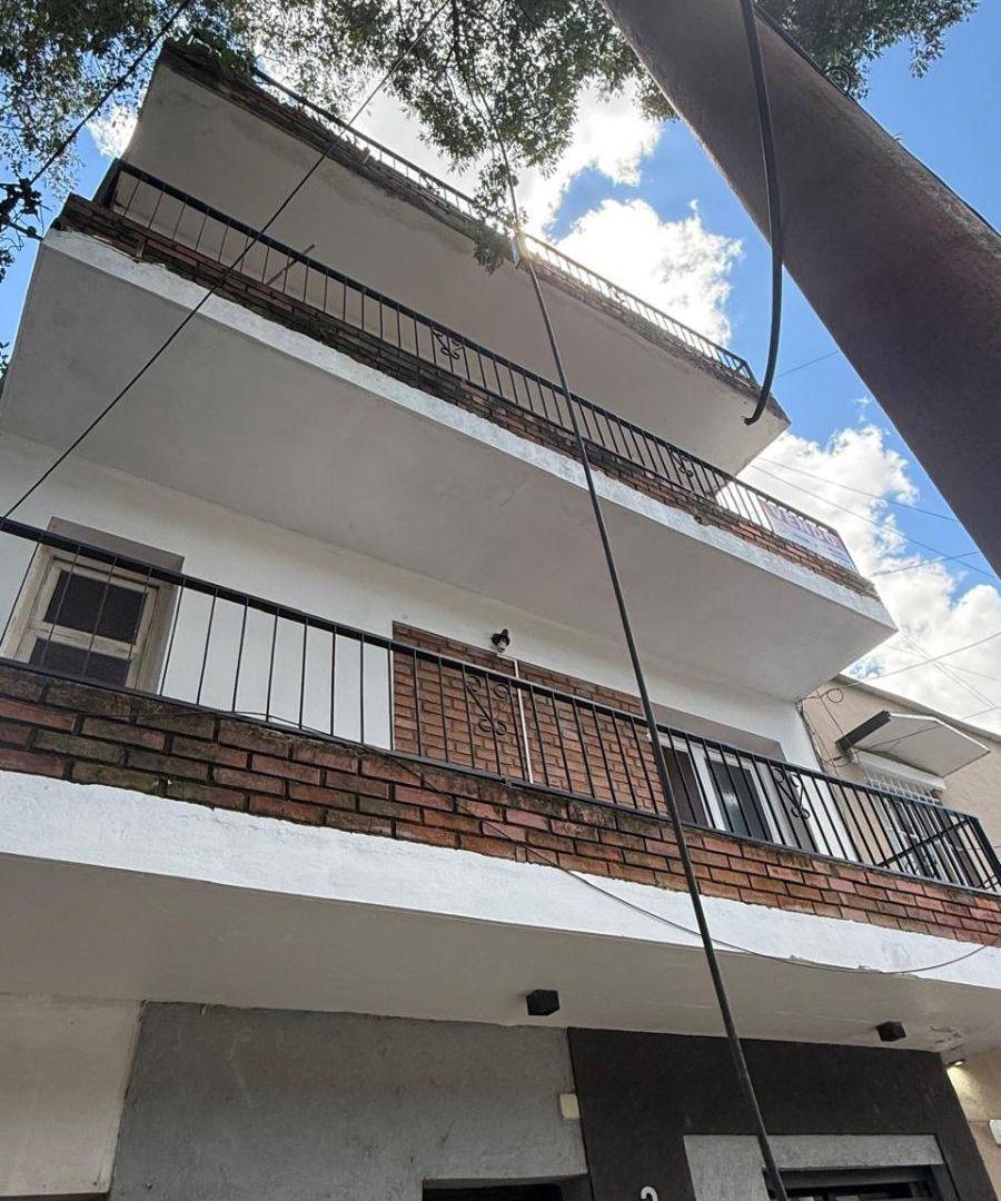 Foto de DEPARTAMENTO DE 2 DORMITORIOS EN ALQUILER Alvear, casi Junín – Posadas, imagen 3