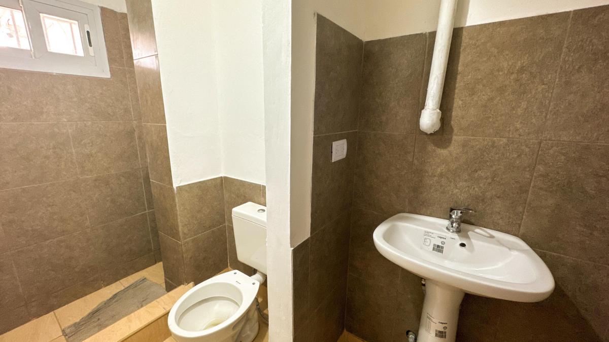 Gran Casa en Estancia Vieja, 300 m² Cubiertos y 1000 m² de Terreno 2