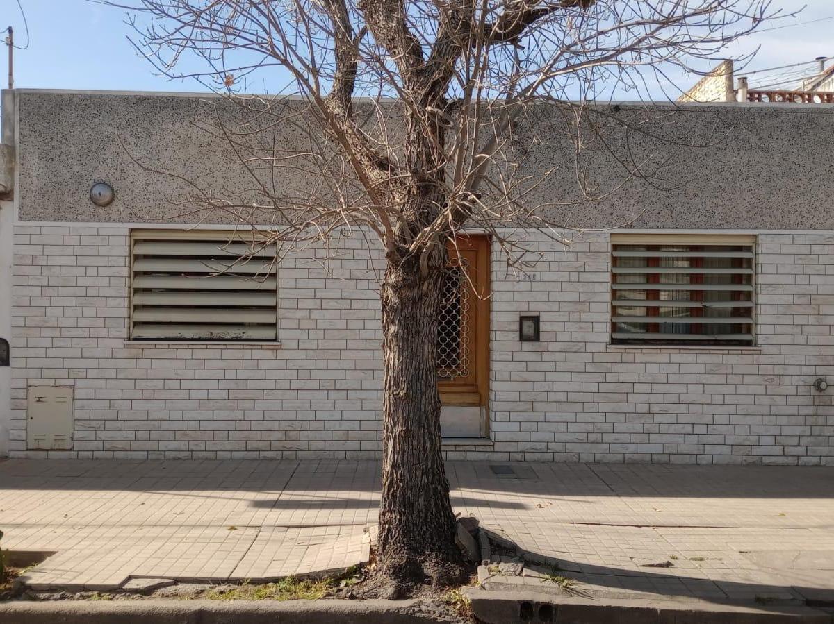 Casa 3 Dorm. Barrio San Martin 3