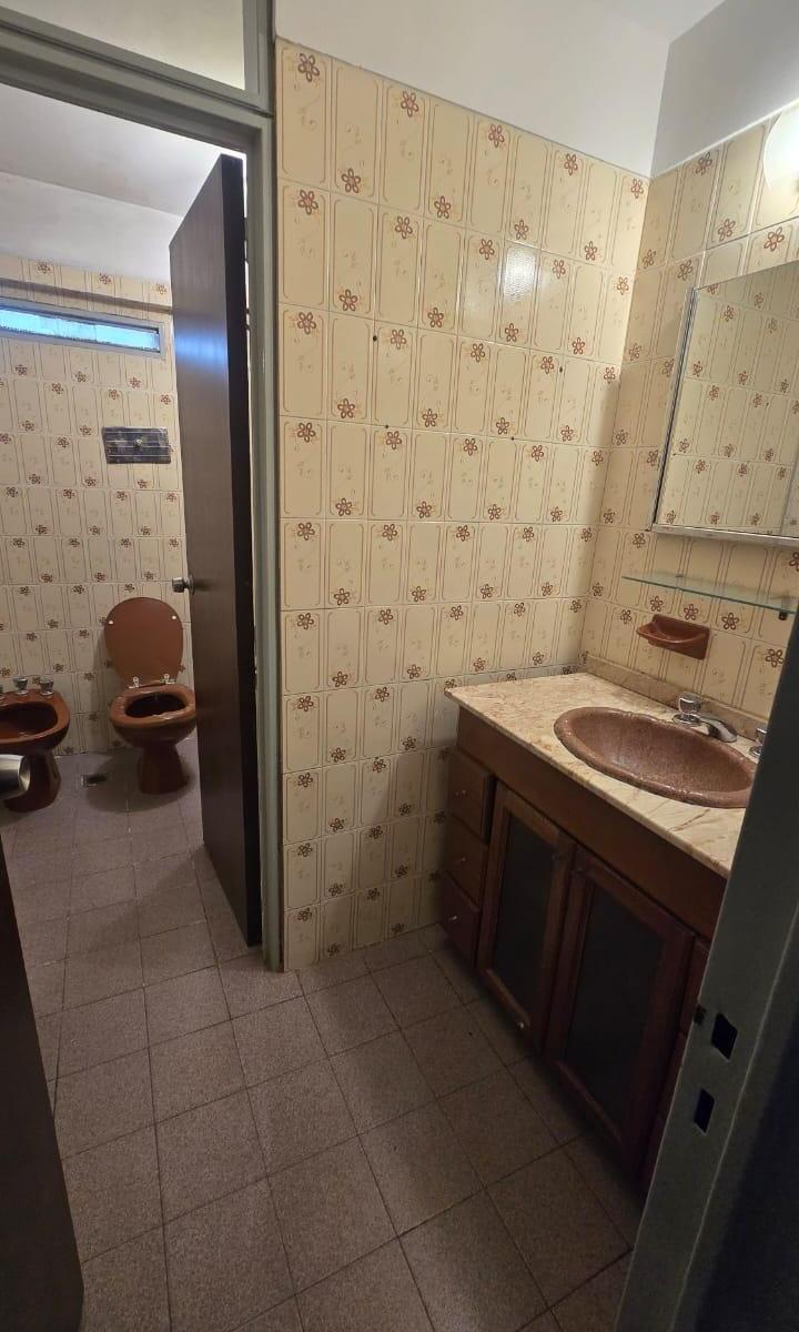 Departamento de 3 Dorm. en El Centro de Cordoba 4