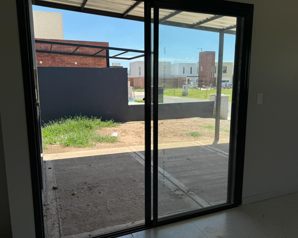 Duplex en Solares de manantiales