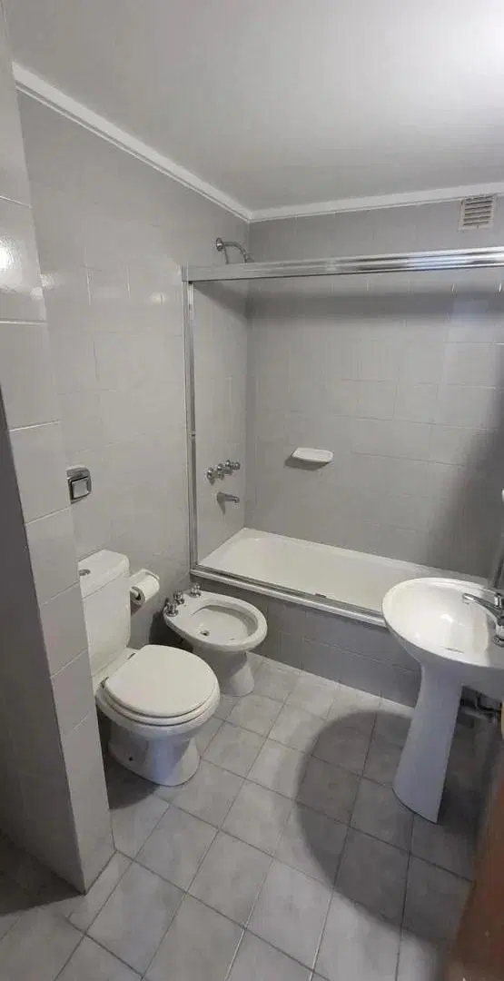 Exclusivo departamento de 2 dormitorios y 2 baños sobre chacabuco 3