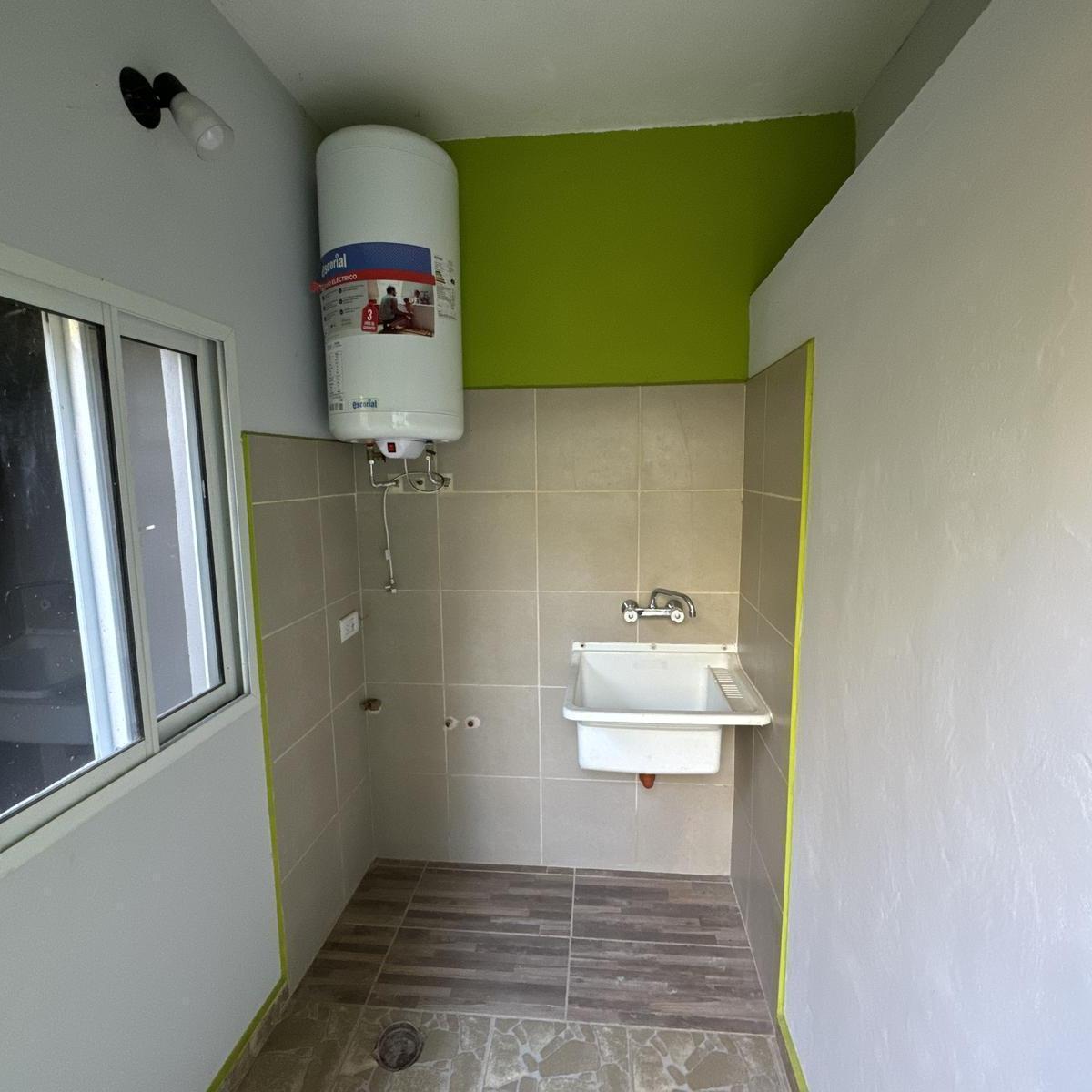 Casa en Fray Luis Beltran 4