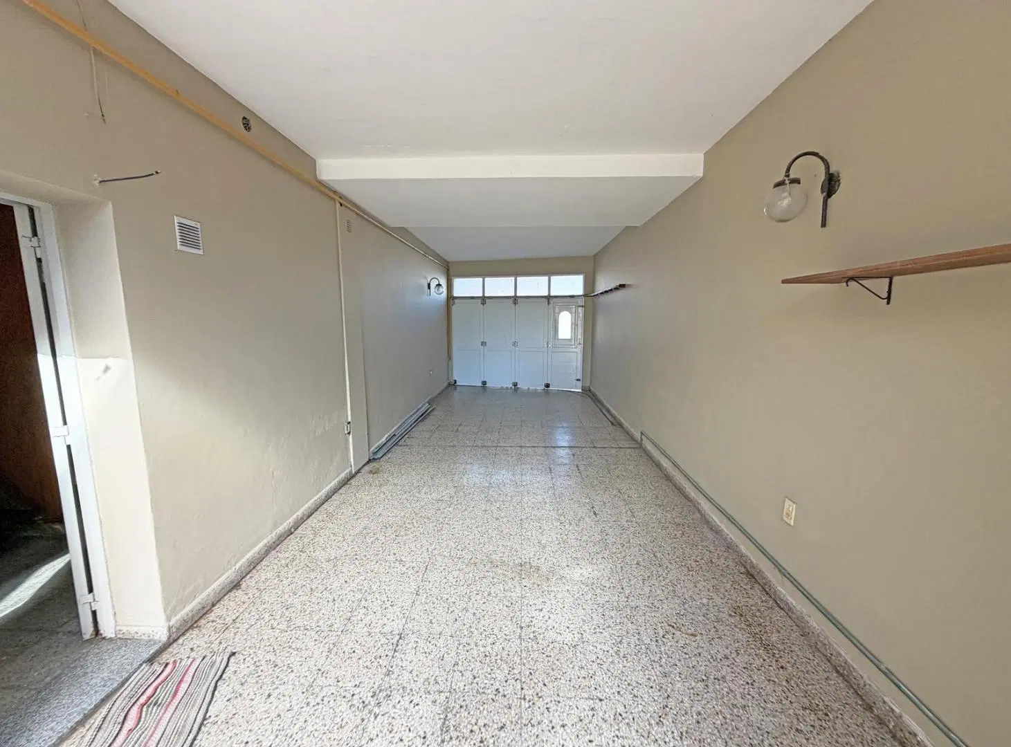 Casa con local en alquiler 2