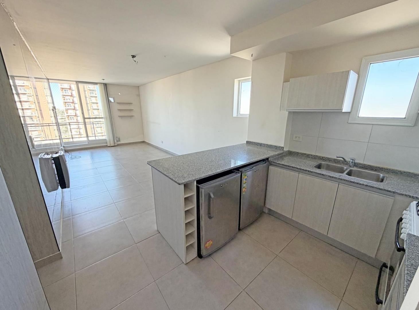 Departamento con cochera en venta