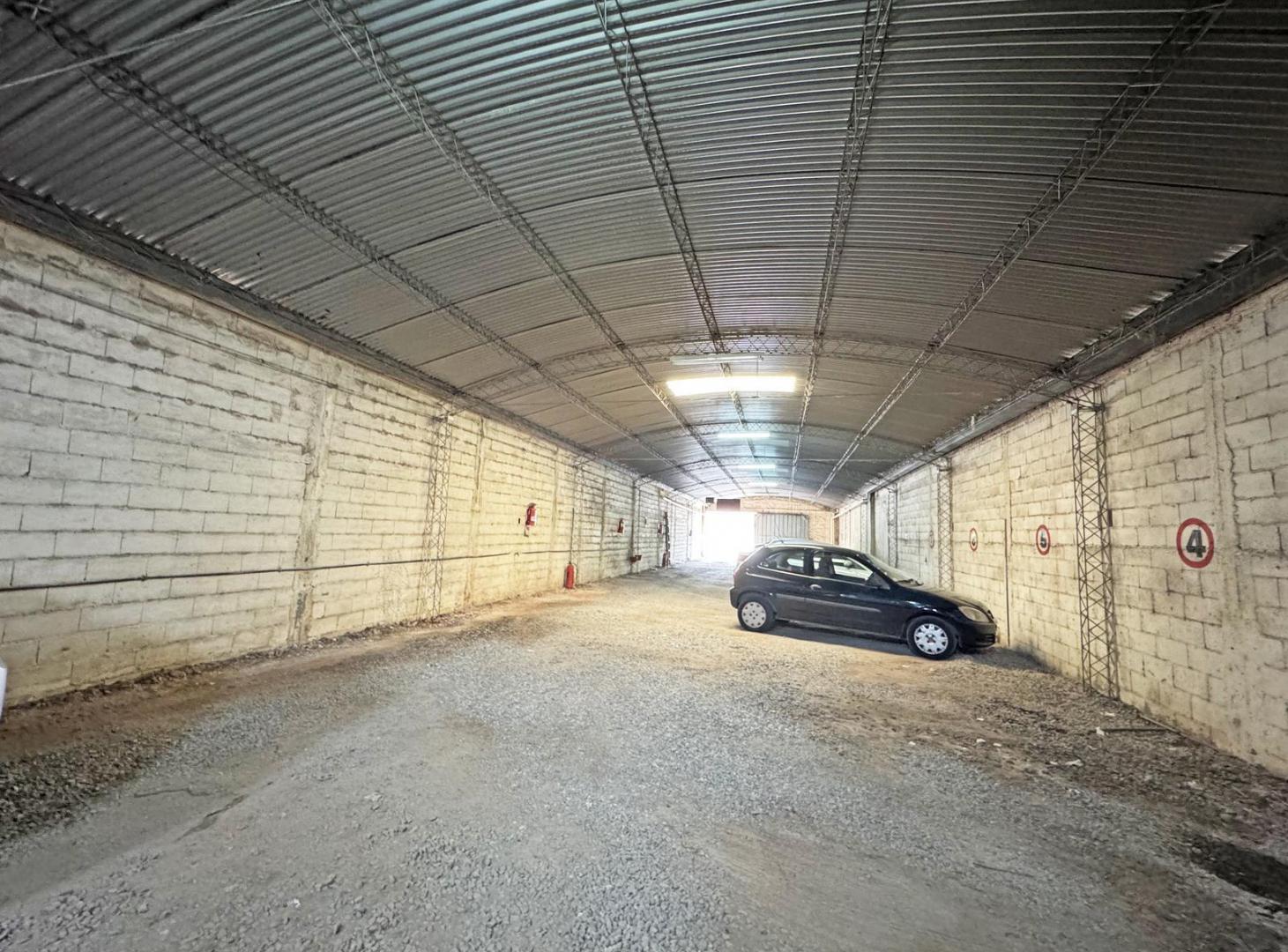 Foto de Galpón en venta, imagen 2