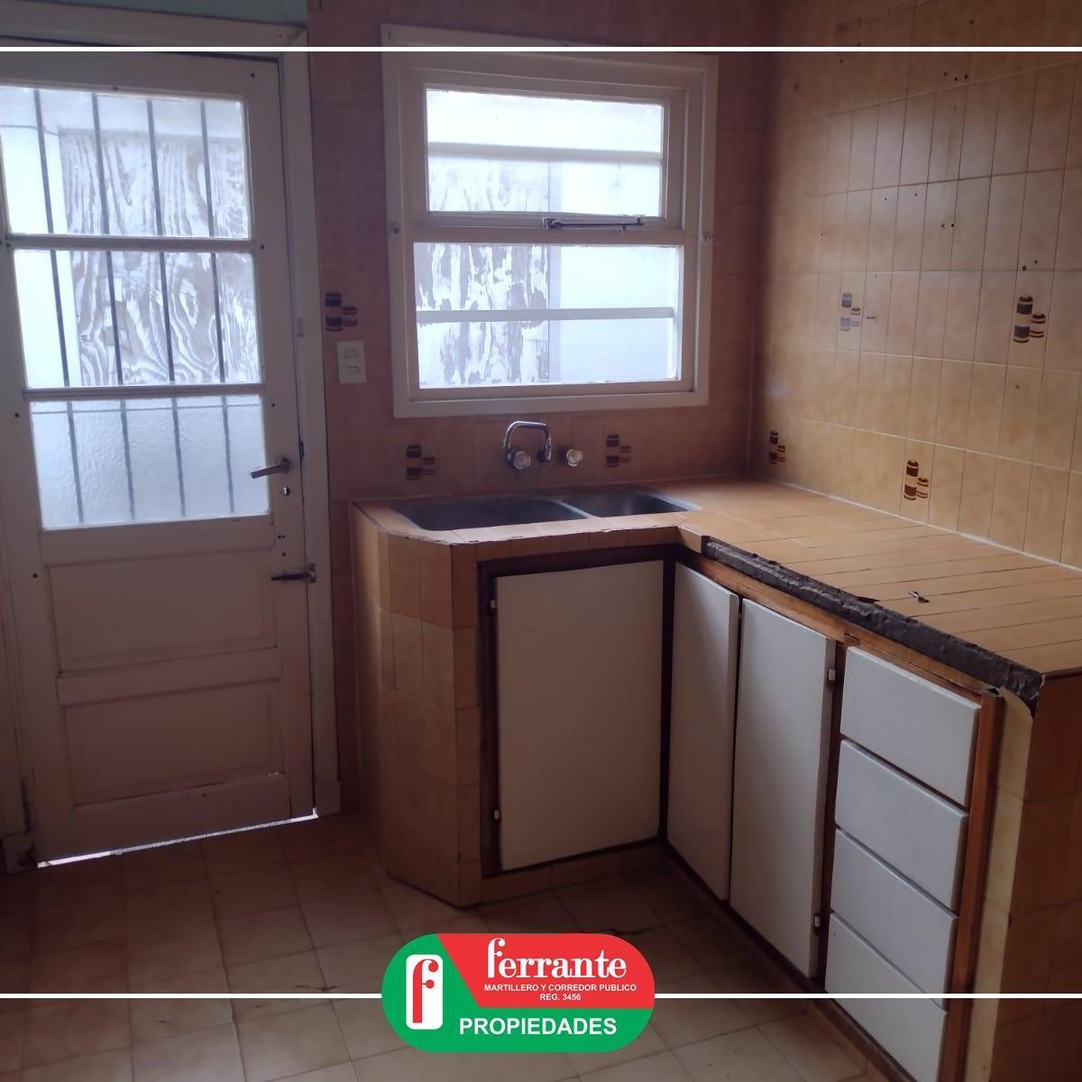 Chalet con Garage a Reciclar (No Es Apto Crédito) 3