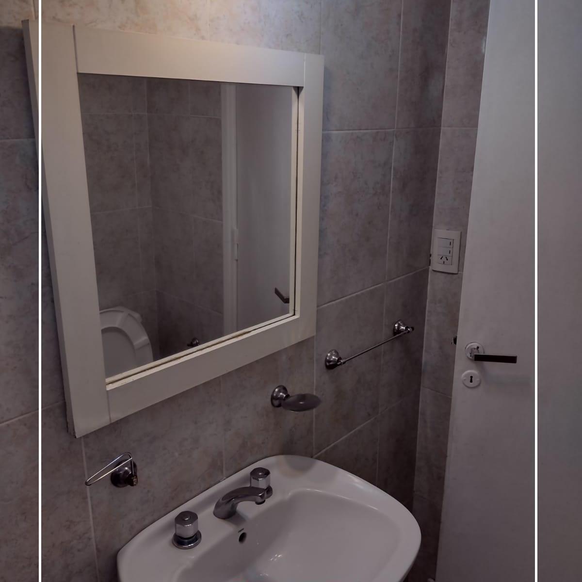 Foto de Local con Viviendas en Venta, imagen 4