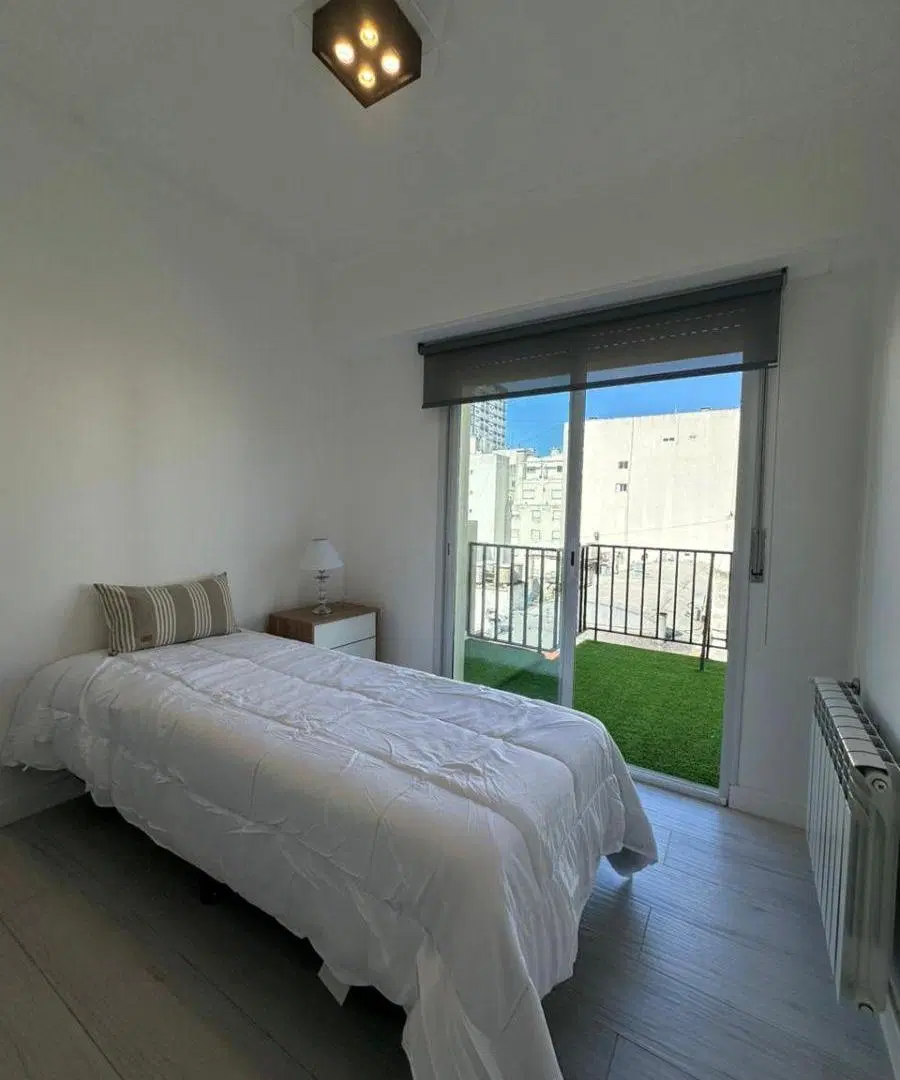 DEPARTAMENTO EN VENTA 4 AMBIENTES CON BALCÓN TERRAZA Y VISTA PARCIAL AL MAR 8