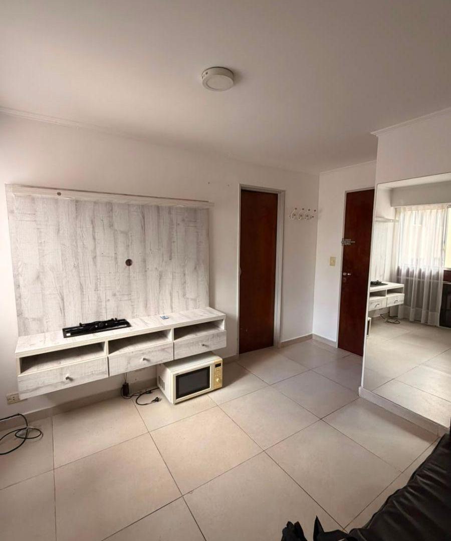 Foto de Departamento 2 Ambientes Lateral con Cochera, imagen 3