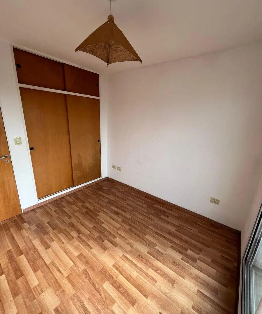 Departamento de 38 m2 con 1 dormitorio en alquiler en Rosario 4