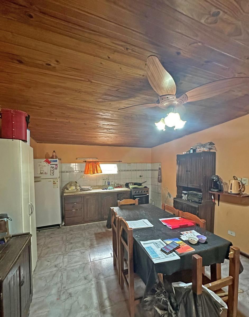 Casa en Barrio Villa Rosas 2