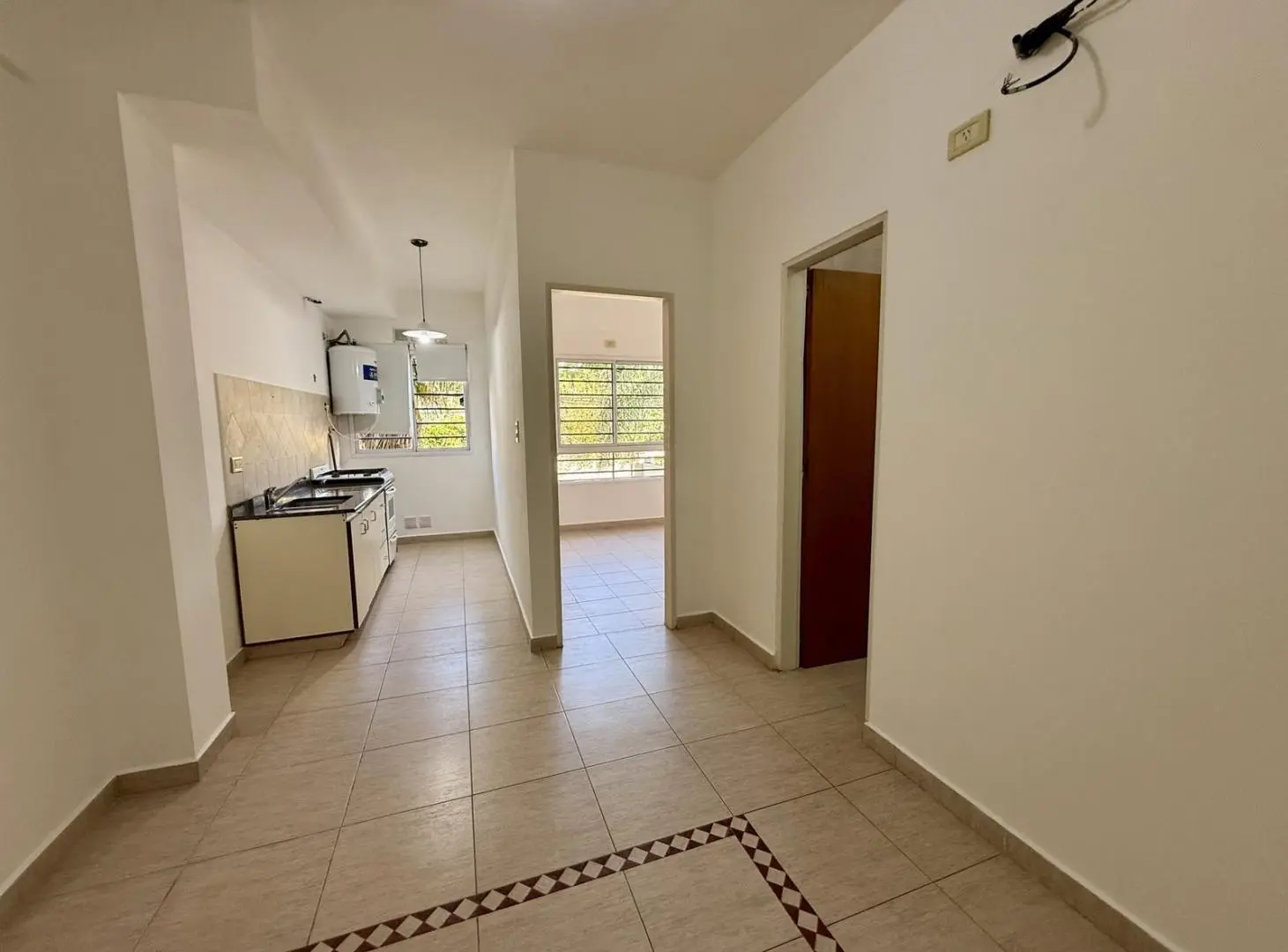 Departamento 2 ambientes con cochera Banfield 5