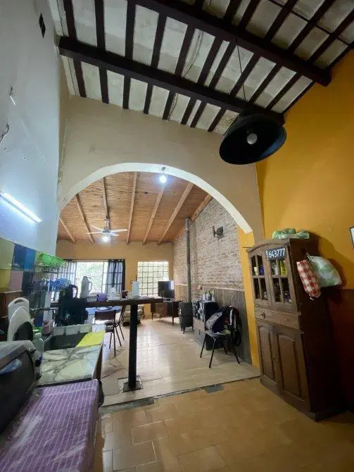 Venta casa - Ideal inversionista /desarrollo - Lomas de Zamora 4