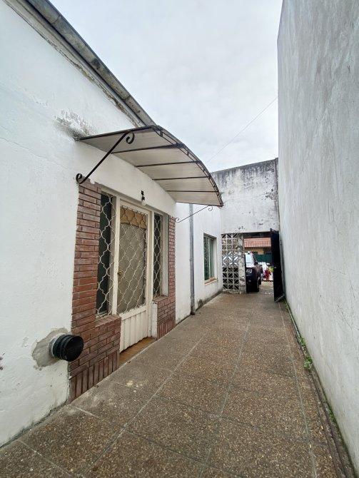 Venta casa - Ideal inversionista /desarrollo - Lomas de Zamora