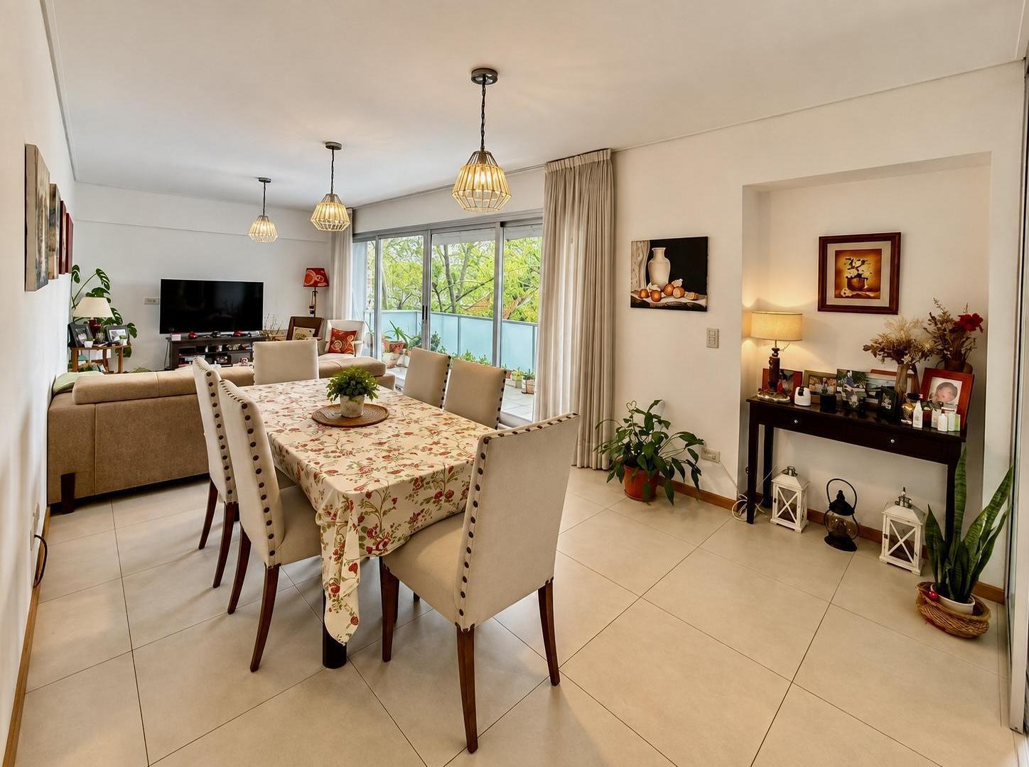 Foto de VENTA PISO DE CATEGORIA 4 AMBIENTES CON COCHERA LAS LOMITAS, imagen 5