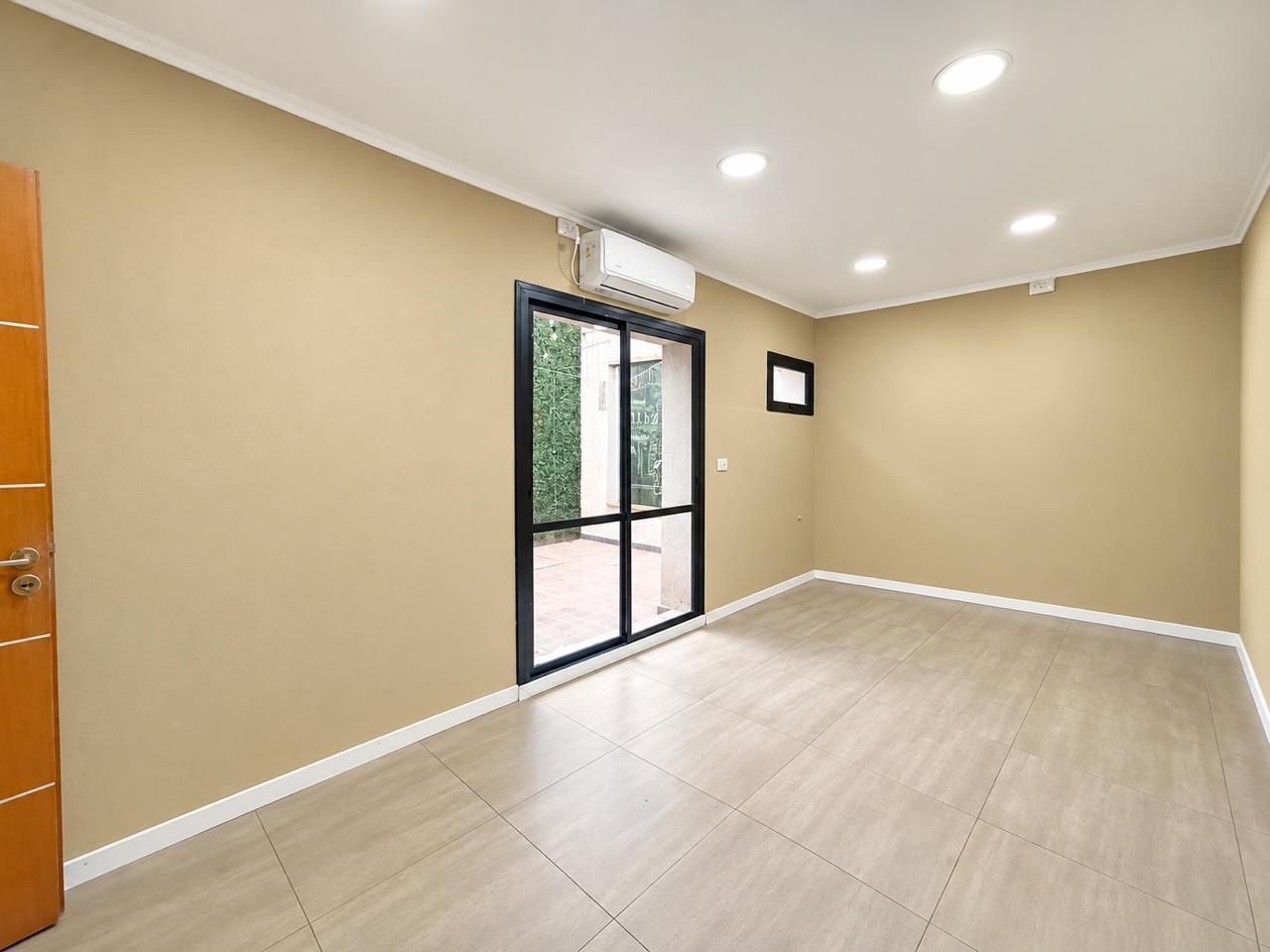 Foto de ALQUILER OFICINA IDEAL CONSULTORIO / ESTUDIO BANFIELD, imagen 3