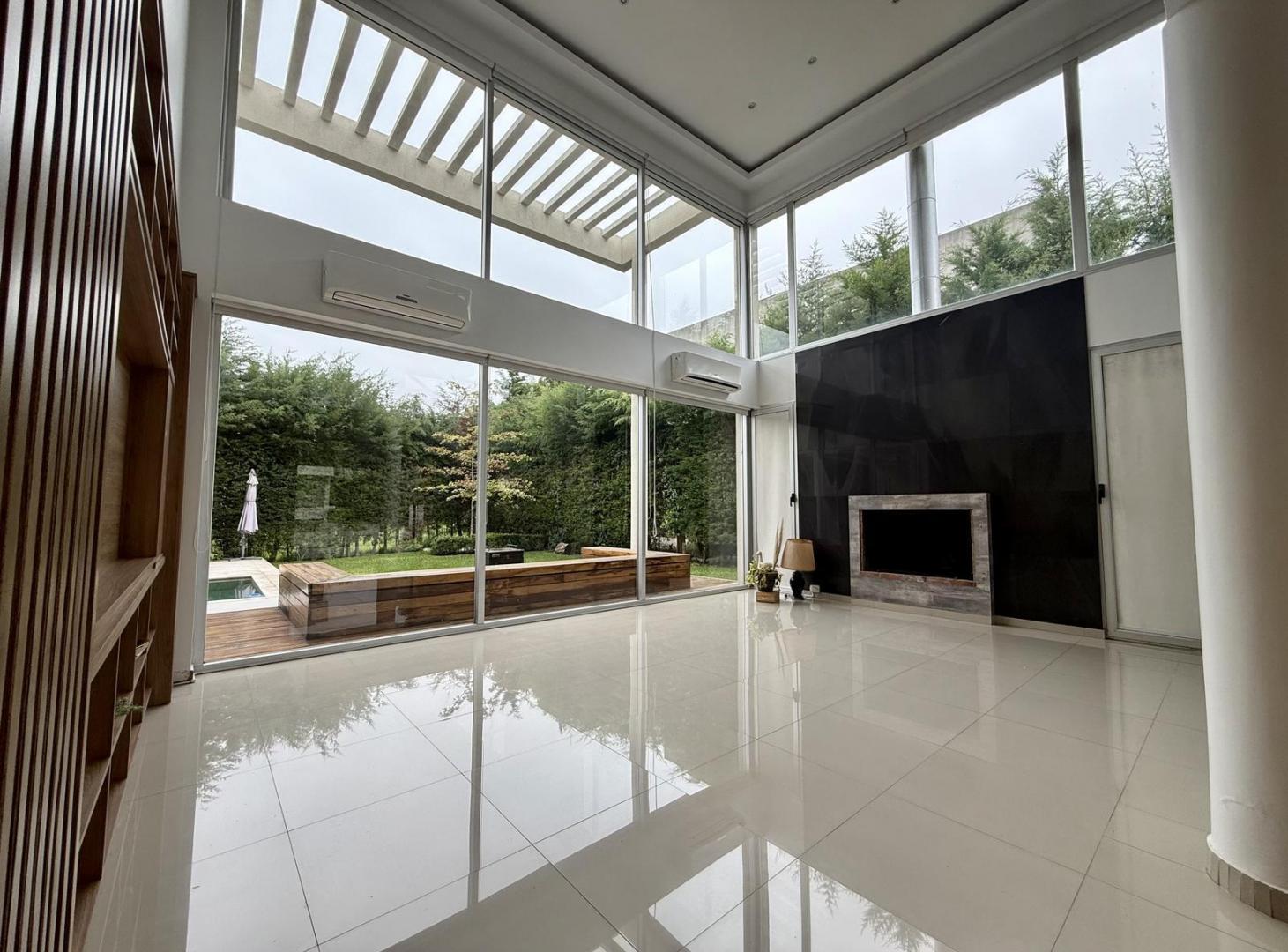 Foto de VENTA CASA EN ADROGUE CHICO BARRIO CERRADO LOTE DE 650M2, imagen 2