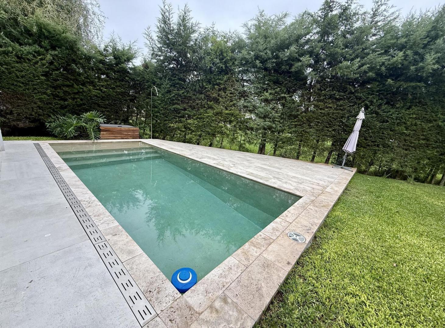 Foto de VENTA CASA EN ADROGUE CHICO BARRIO CERRADO LOTE DE 650M2, imagen 3