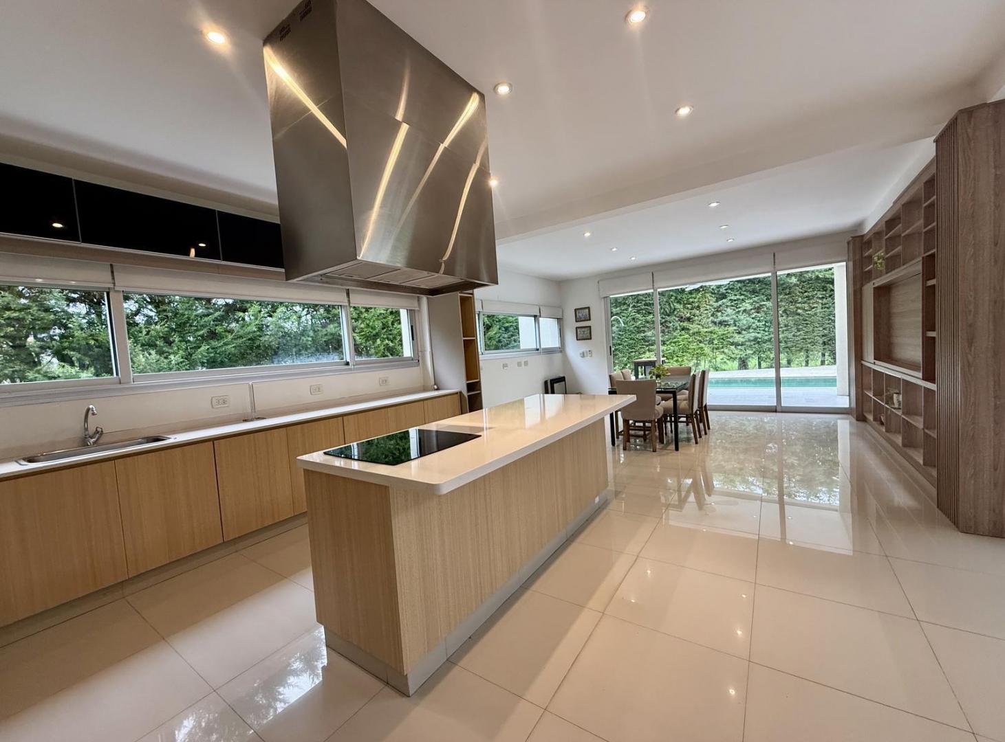 Foto de VENTA CASA EN ADROGUE CHICO BARRIO CERRADO LOTE DE 650M2, imagen 5