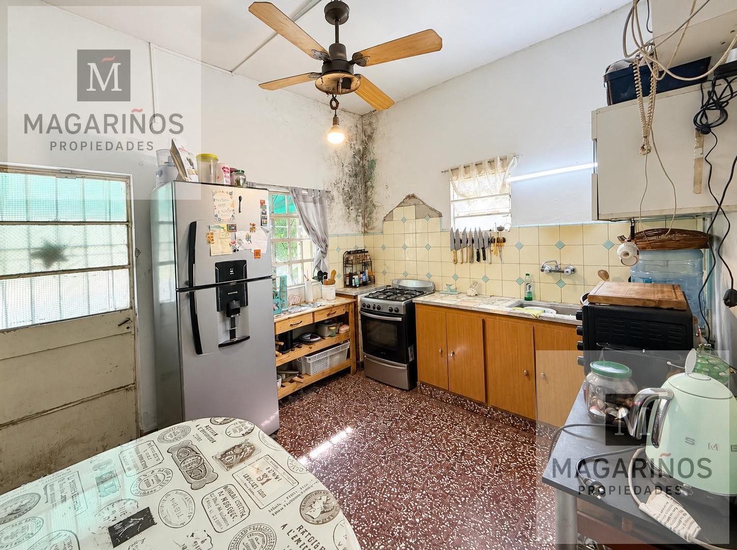 Foto de VENTA CASA 2 DORMITORIOS Y AMPLIO JARDIN TEMPERLEY BARRIO SAN JOSE, imagen 4