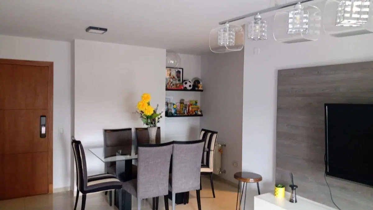 Departamento 1 dormitorio Amoblado con cochera complejo opera ! Excelente precio 4