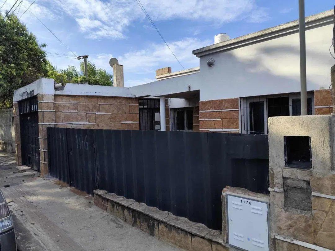Casa Venta Naciones Unidas 4 Dormitorios 3