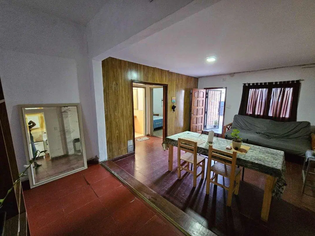 Casa Venta Naciones Unidas 4 Dormitorios 5