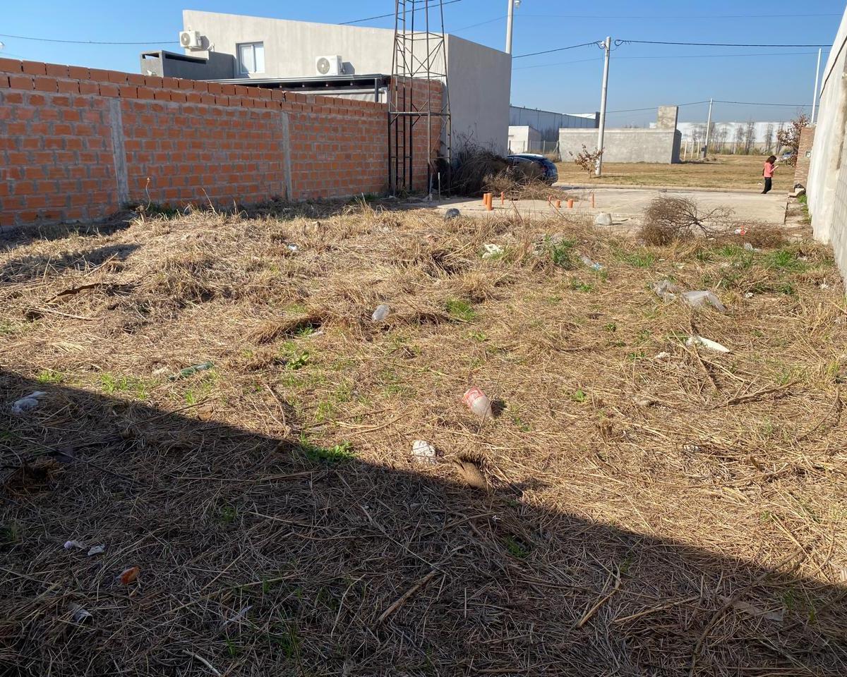 Terreno en Venta Terranova Capitan Bermudez 3