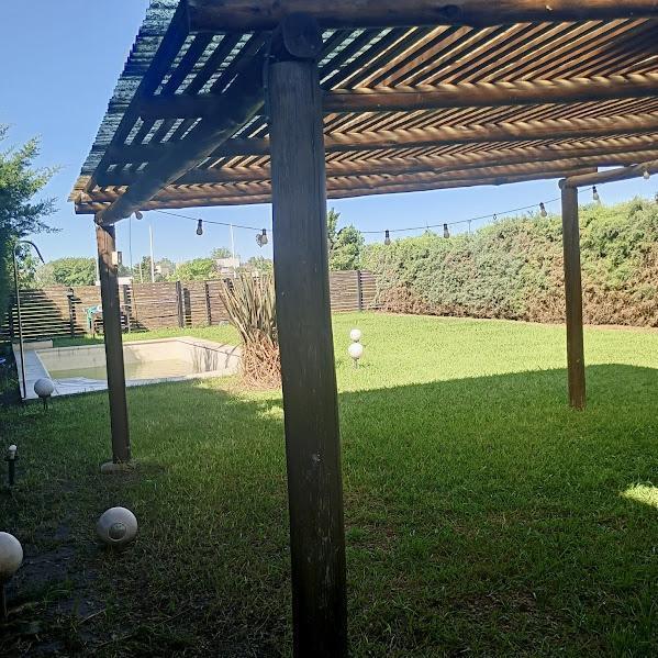 Casa en Venta 3 Dorm. en Campos de Esther 3