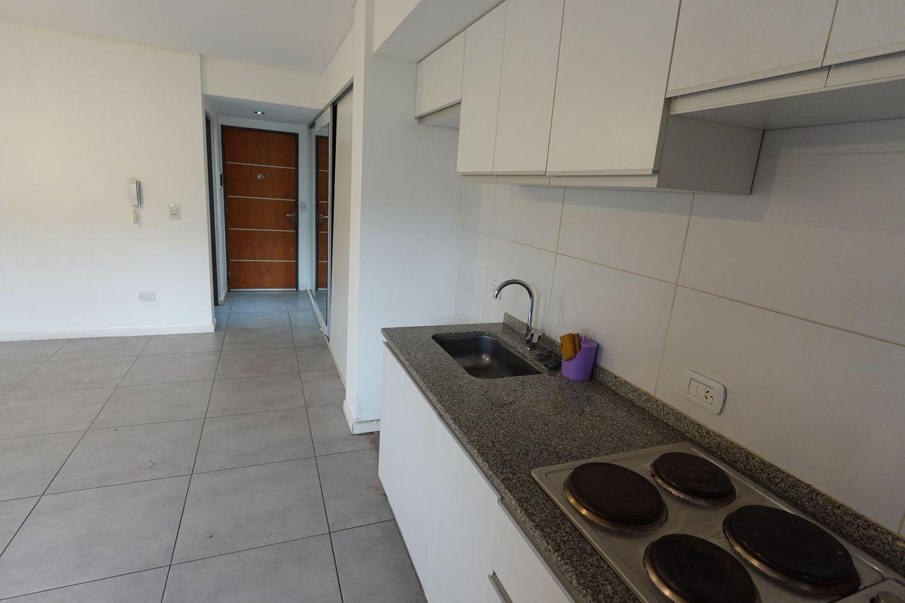 Departamento monoambiente en venta en Refineria