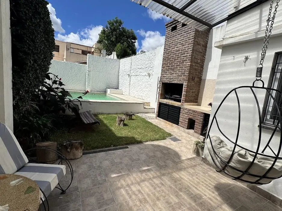 Casa en venta 3 dormitorios Arroyito 2