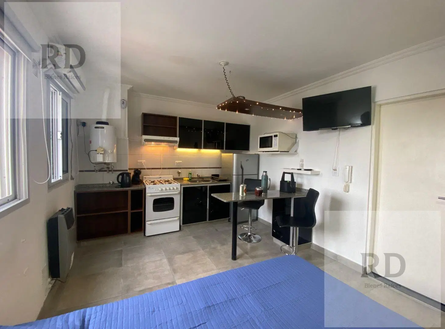 Departamento en alquiler monoambiente amoblado en Luis Agote 8
